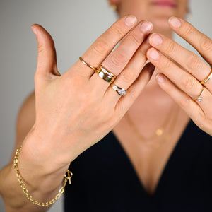 vintage gold cigar ring, folklor vintage jewelry canada