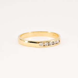 vintage gold and diamond channel set wedding band, folklor vintage jewelry shop canada