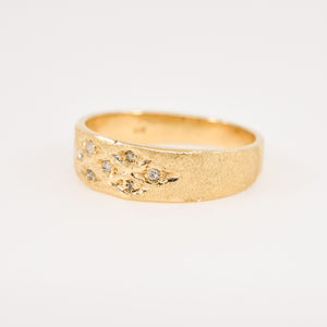 vintage gold brushed diamond ring, folklor vintage jewelry canada