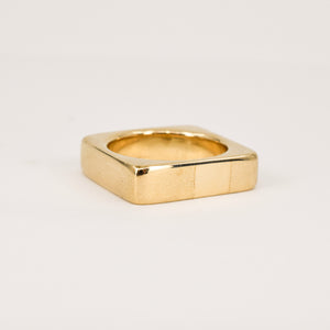vintage gold british ring, folklor vintage jewelry canada