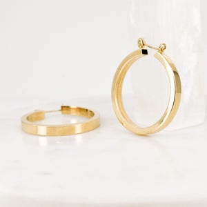 vintage gold sleek hoop earrings, folklor vintage jewelry canada 