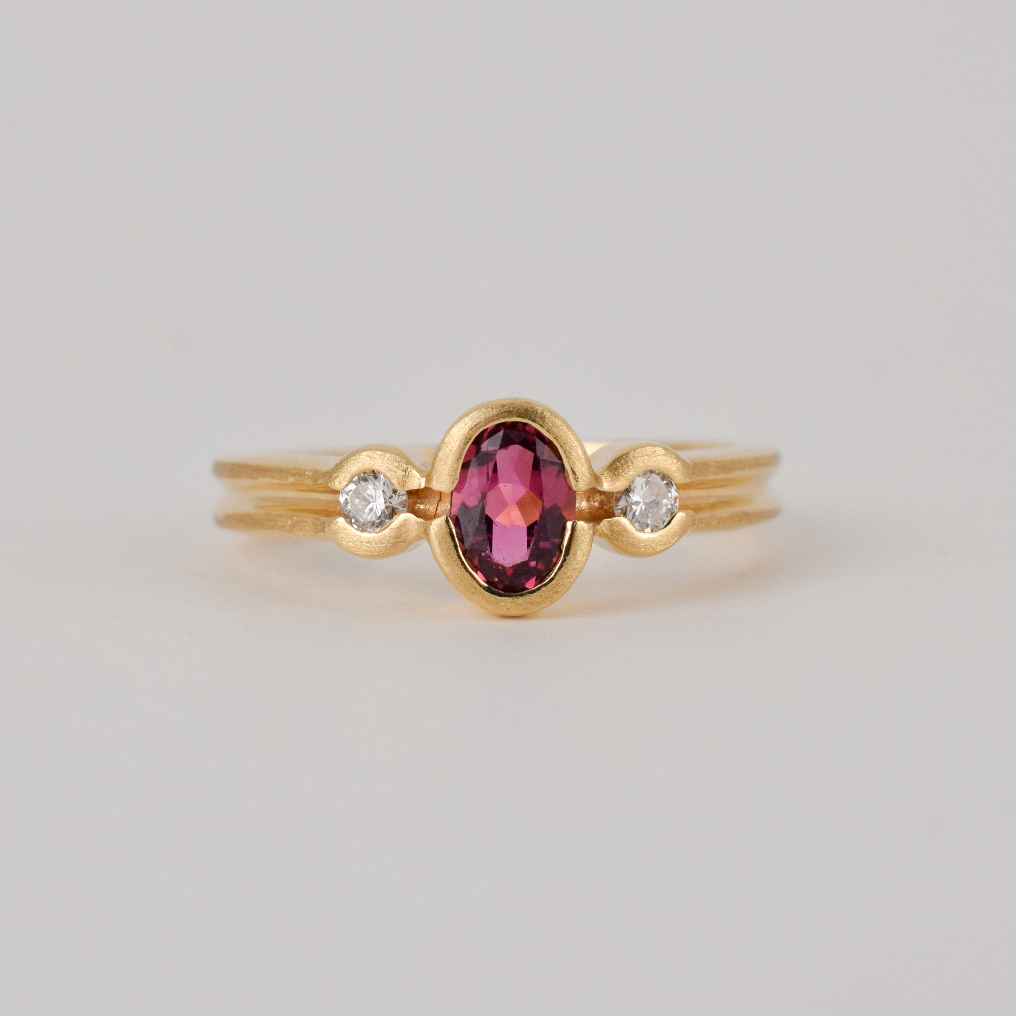 vintage gold pink tourmaline engagement ring, folklor