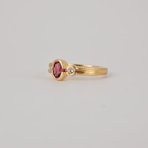 vintage gold pink tourmaline engagement ring, folklor