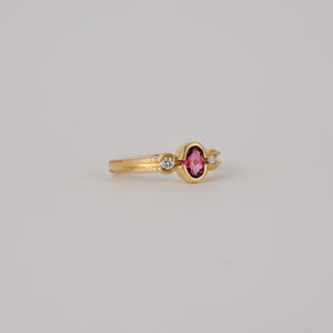 vintage gold pink tourmaline engagement ring, folklor