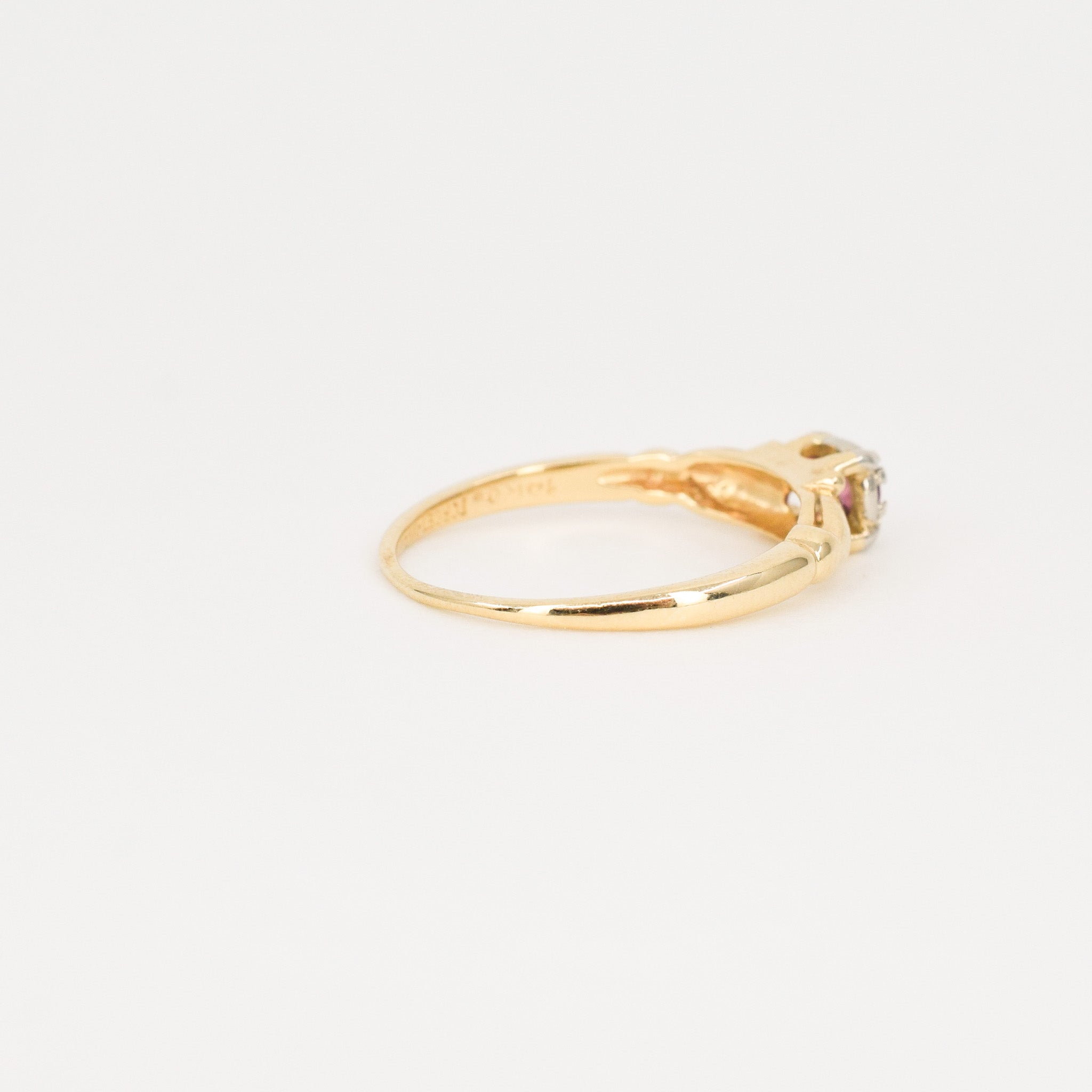 vintage dainty ruby ring, folklor vintage jewelry canada