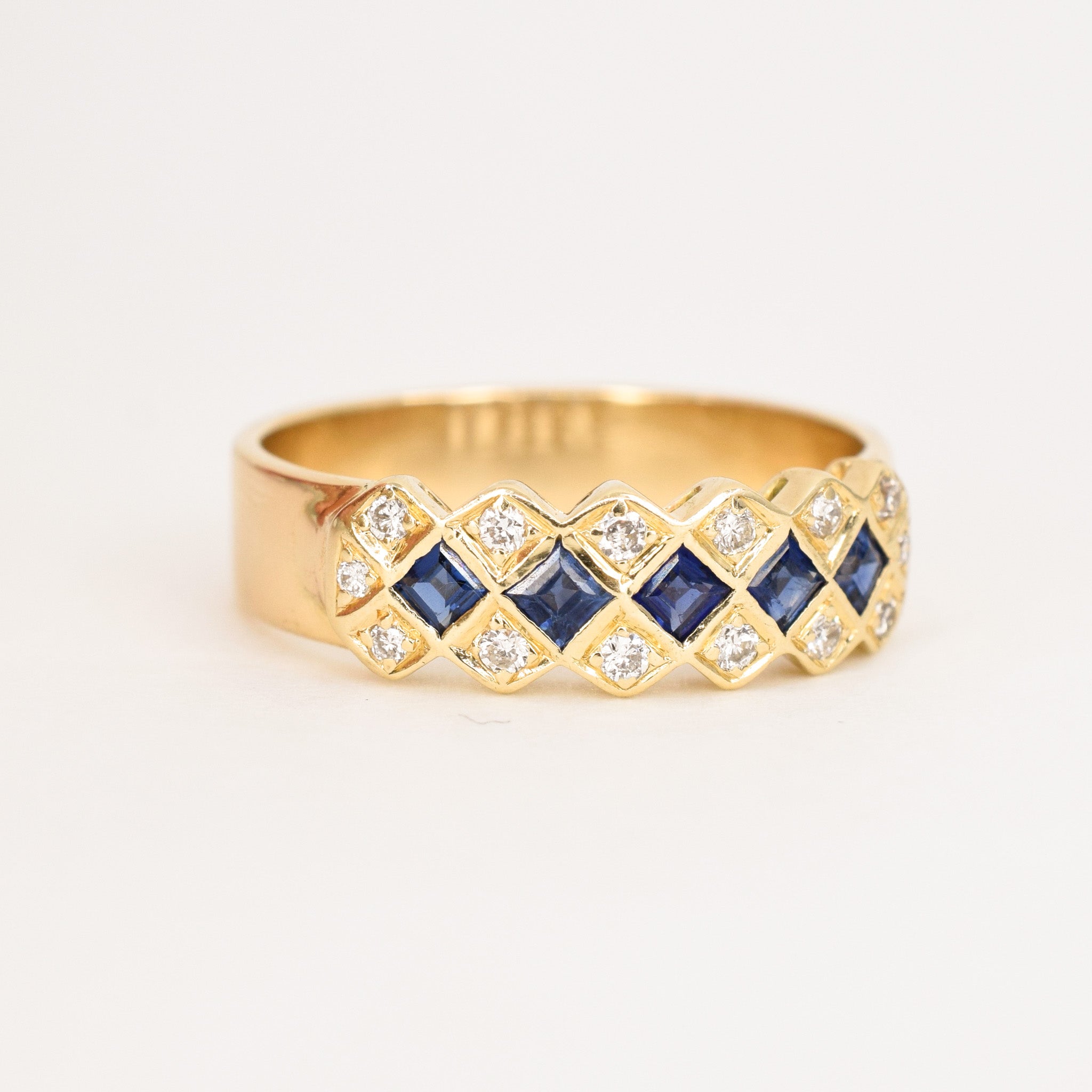 vintage sapphire and diamond gold band, folklor vintage jewelry canada