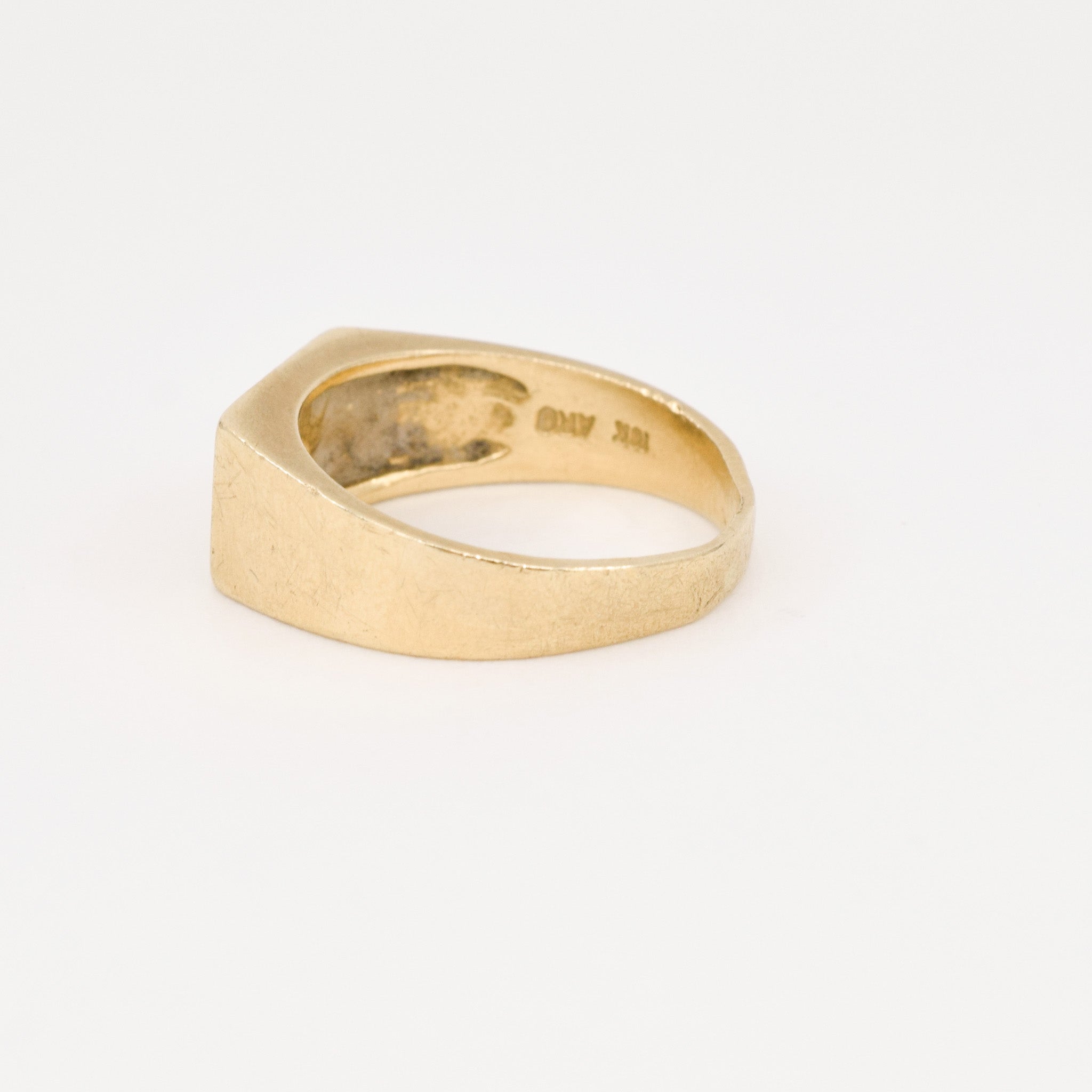 vintage gold signet ring, folklor vintage jewelry canada