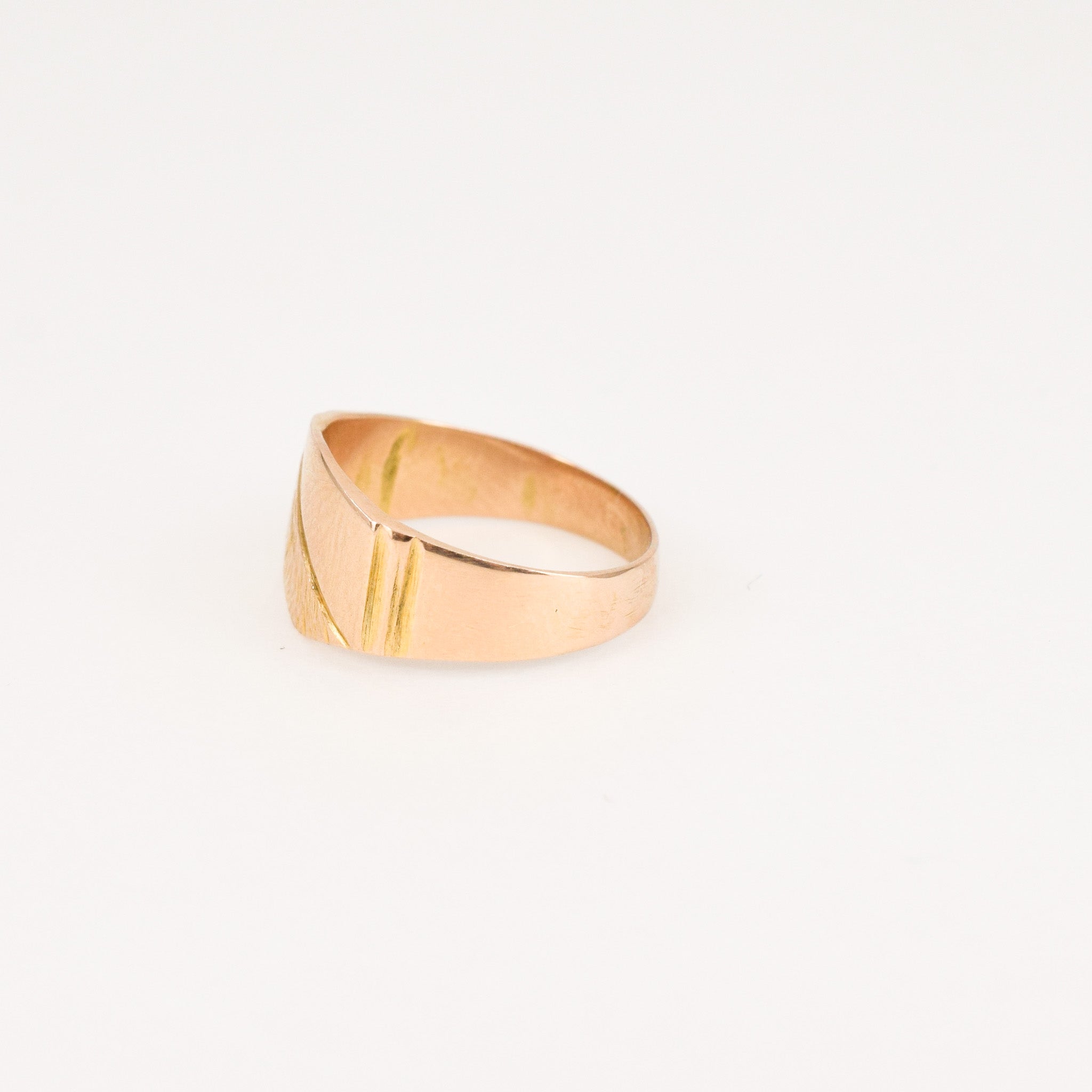 vintage gold pinky signet ring, folklor vintage jewelry canada
