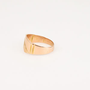 vintage gold pinky signet ring, folklor vintage jewelry canada