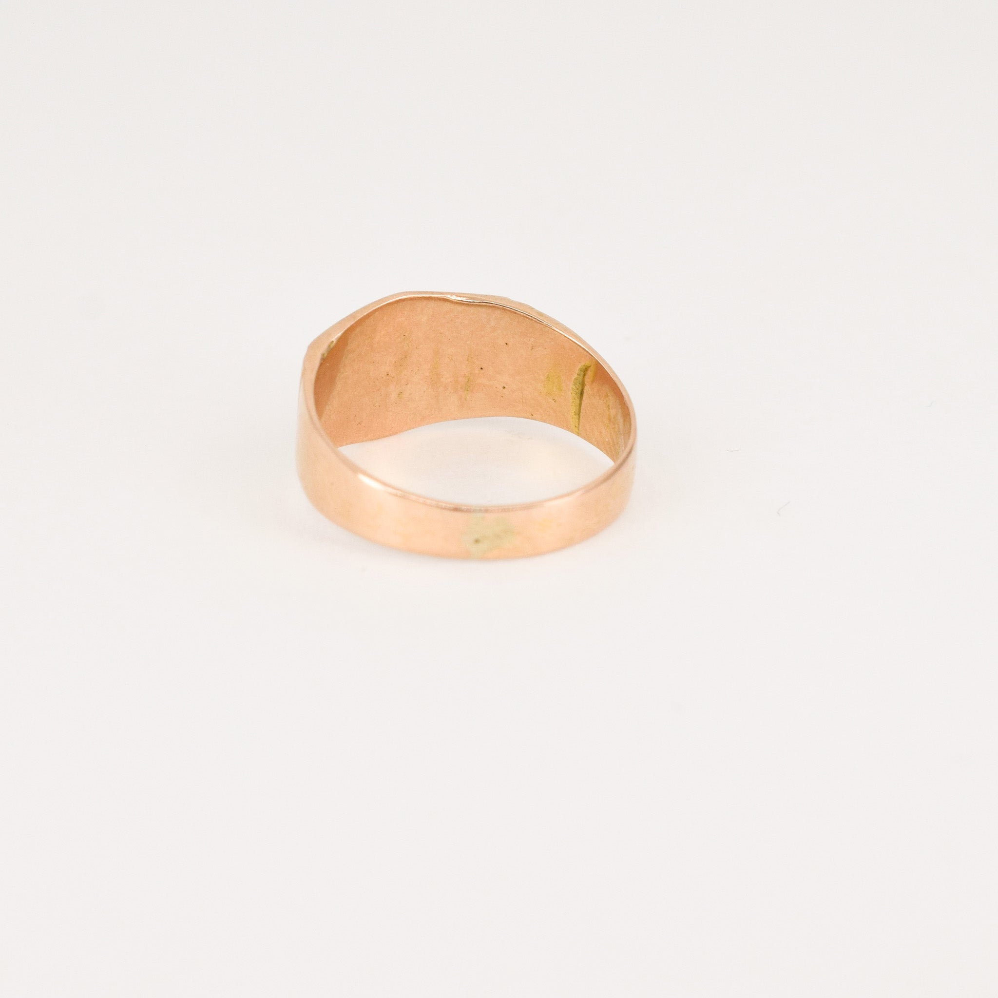 vintage gold pinky signet ring, folklor vintage jewelry canada