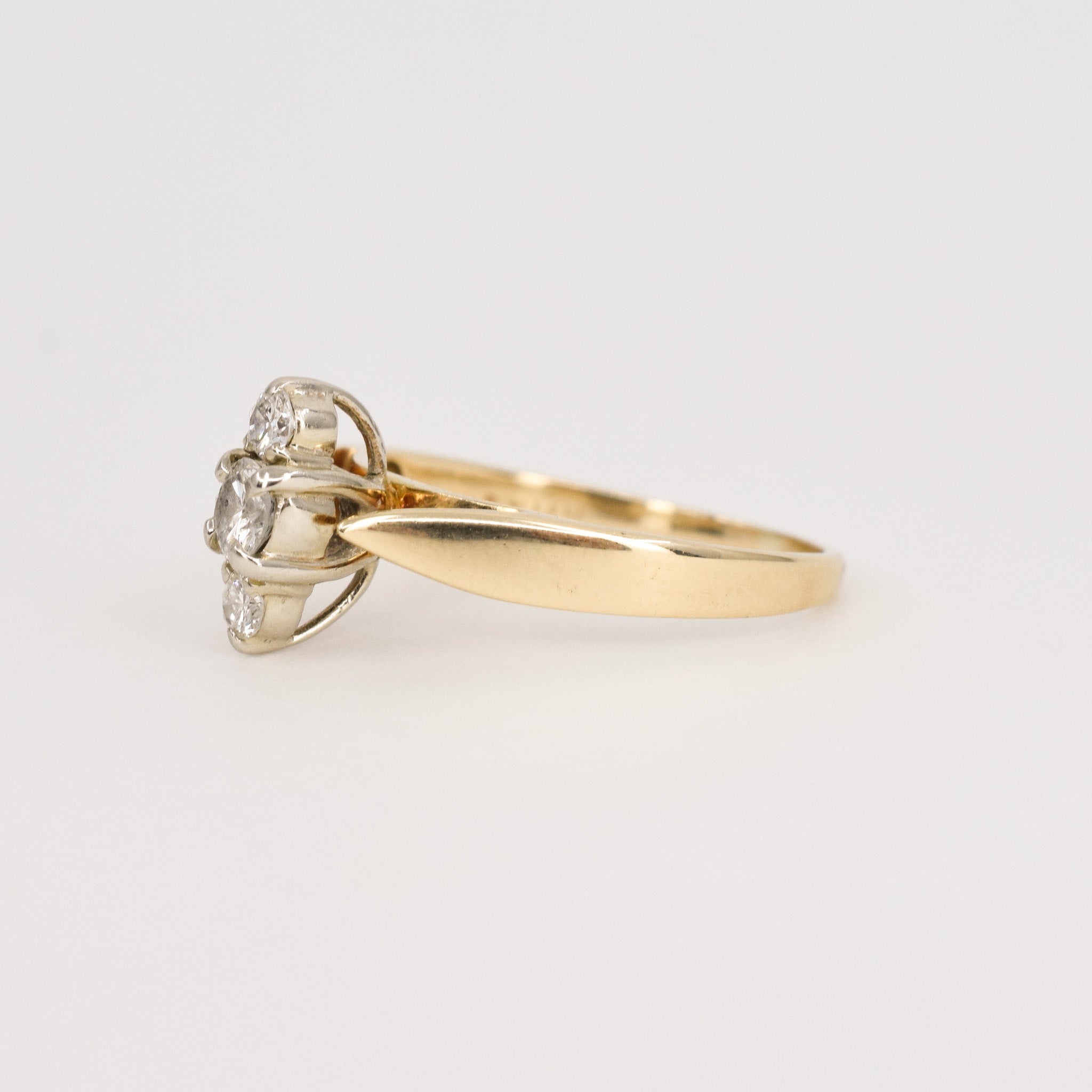 vintage diamond trilogy ring, folklor vintage jewelry canada