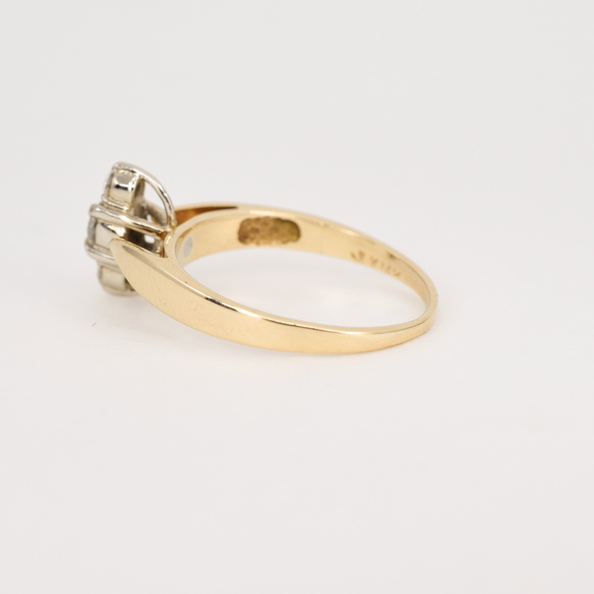 vintage diamond trilogy ring, folklor vintage jewelry canada