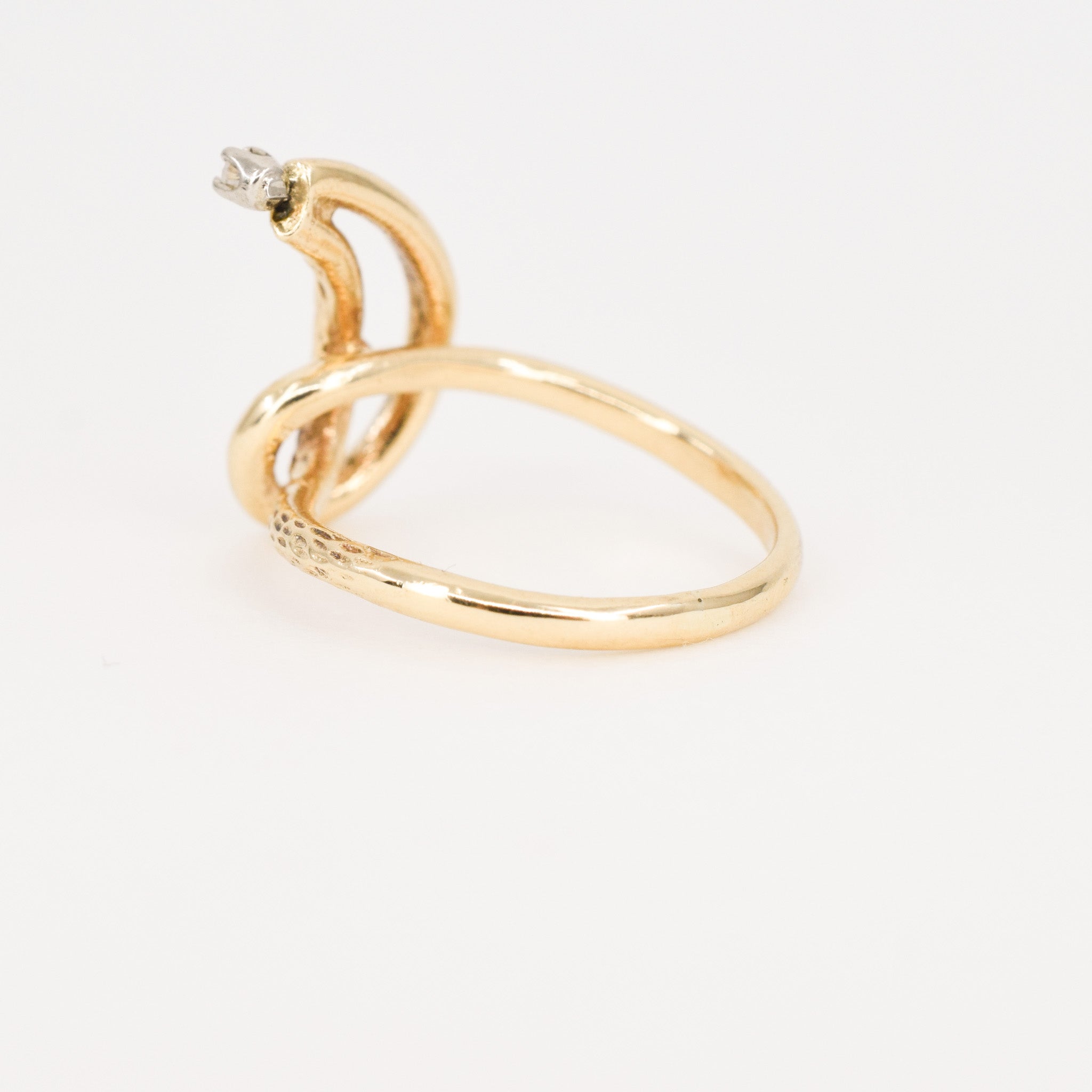 14k vintage crescent moon ring, folklor vintage jewelry canada