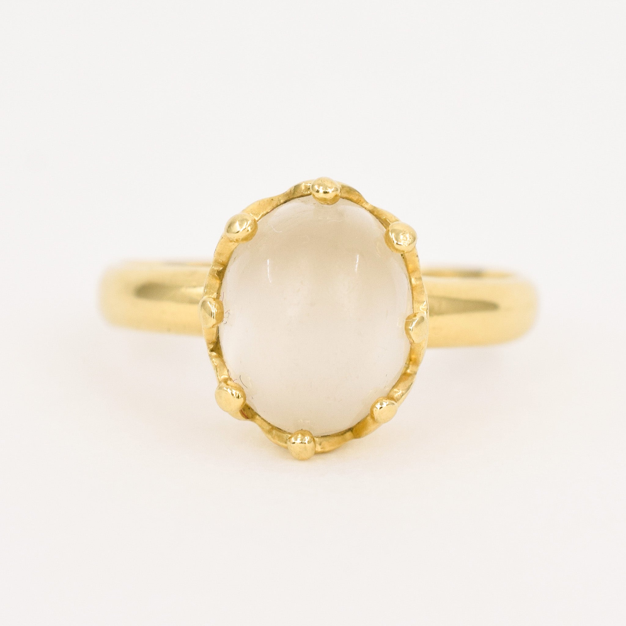 vintage 18k  moonstone ring, folklor vintage jewelry canada