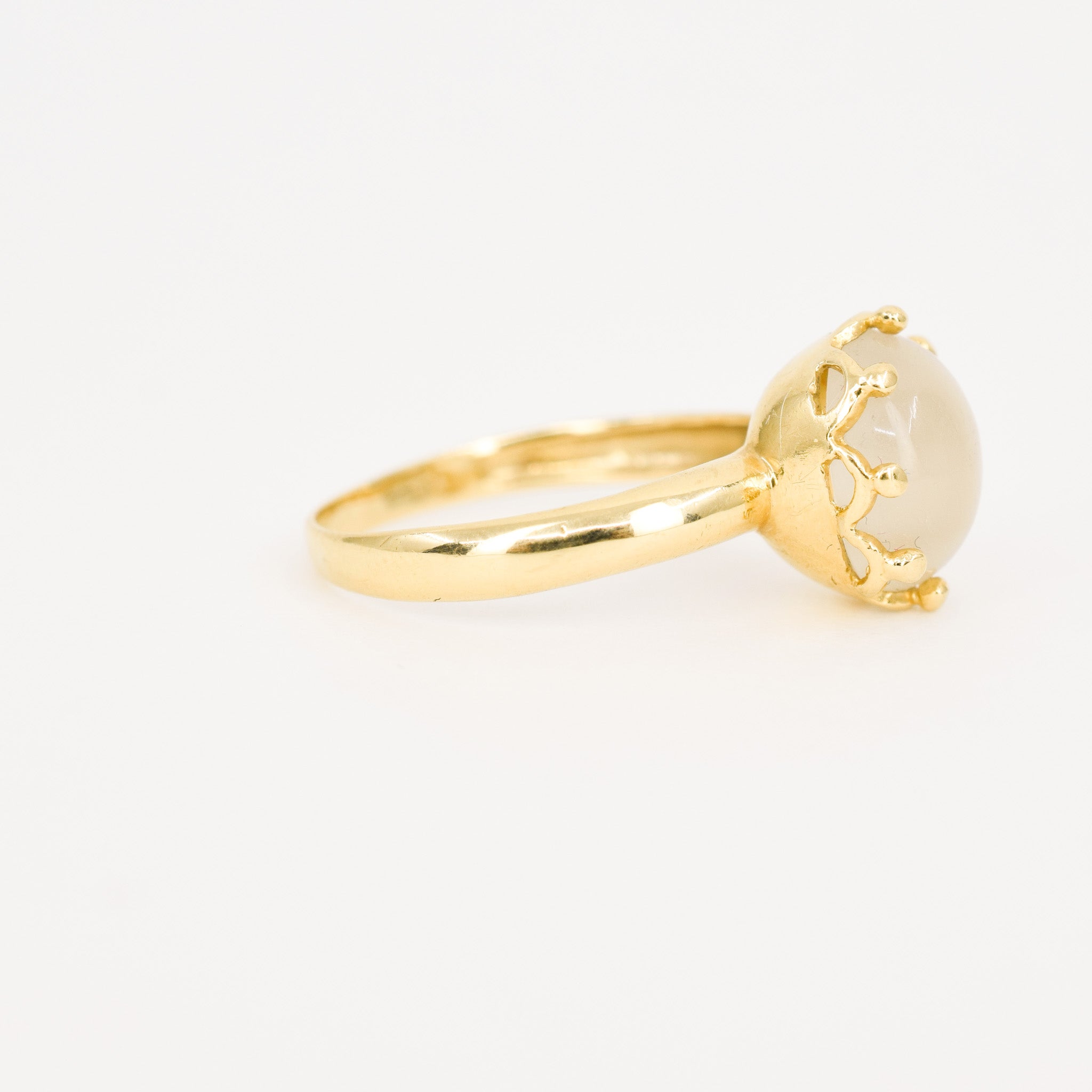 vintage 18k  moonstone ring, folklor vintage jewelry canada