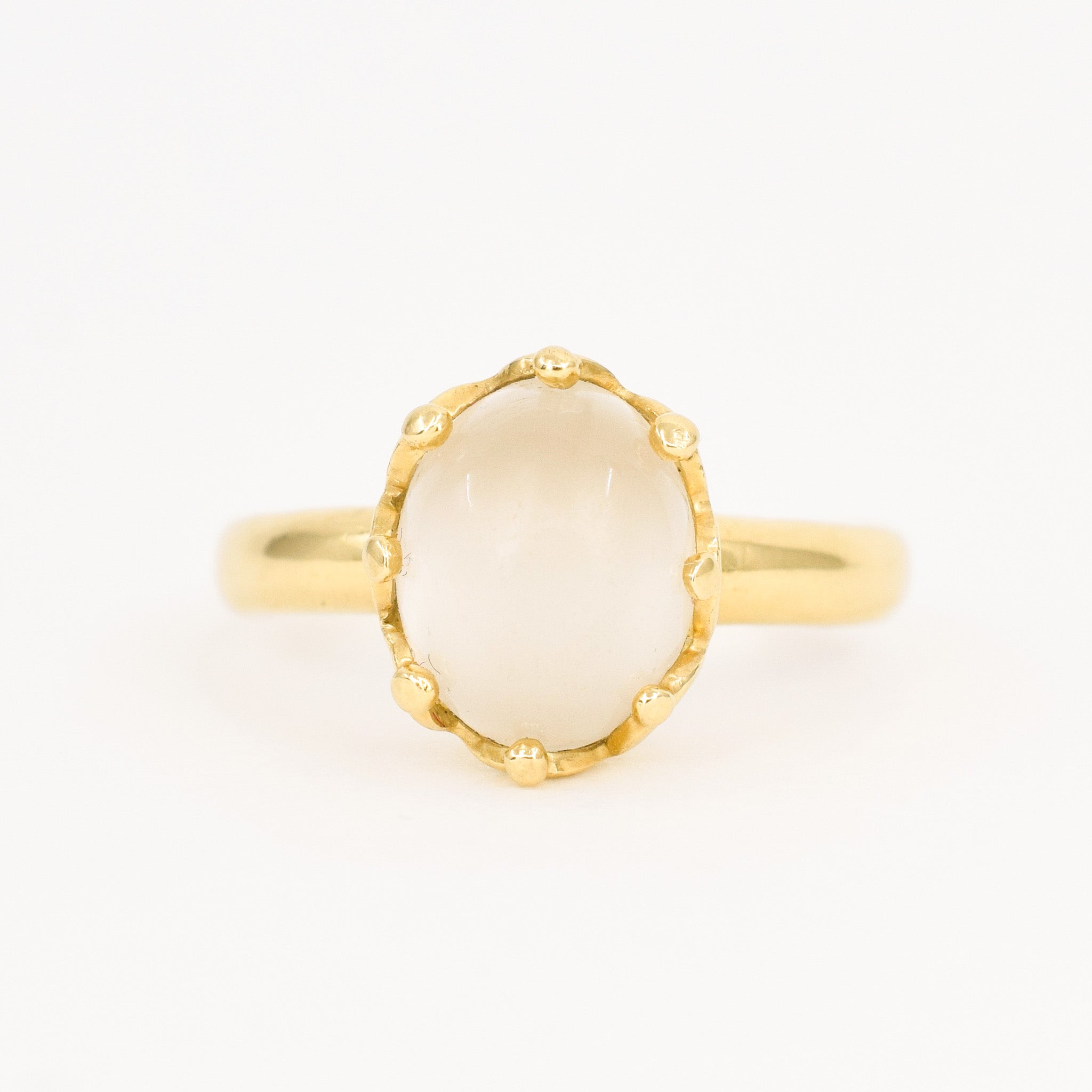 vintage 18k  moonstone ring, folklor vintage jewelry canada