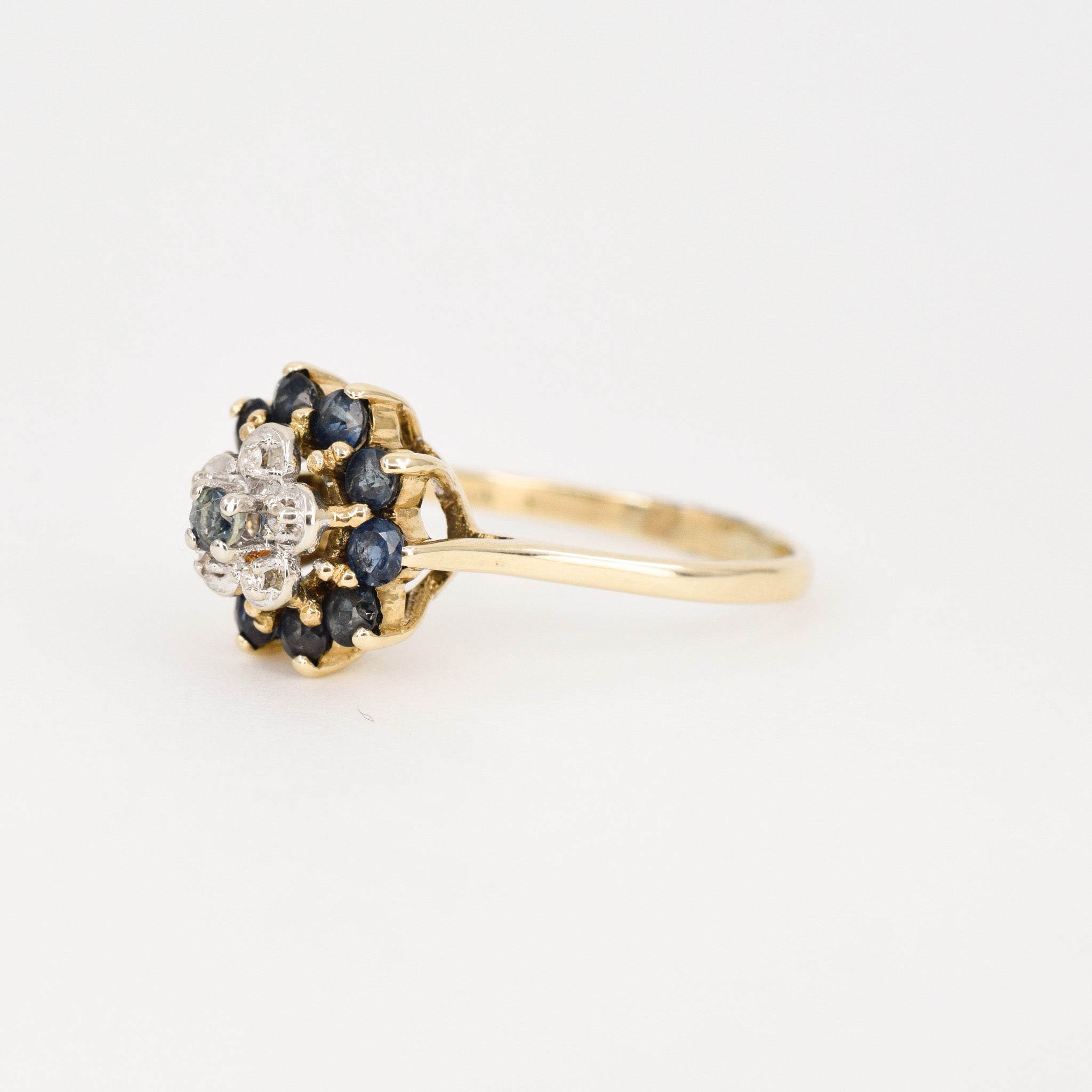 vintage sapphire and diamond cluster ring, folklor vintage jewelry canada