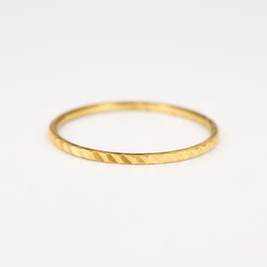 Vintage gold stacking ring, folklor vintage jewelry canada