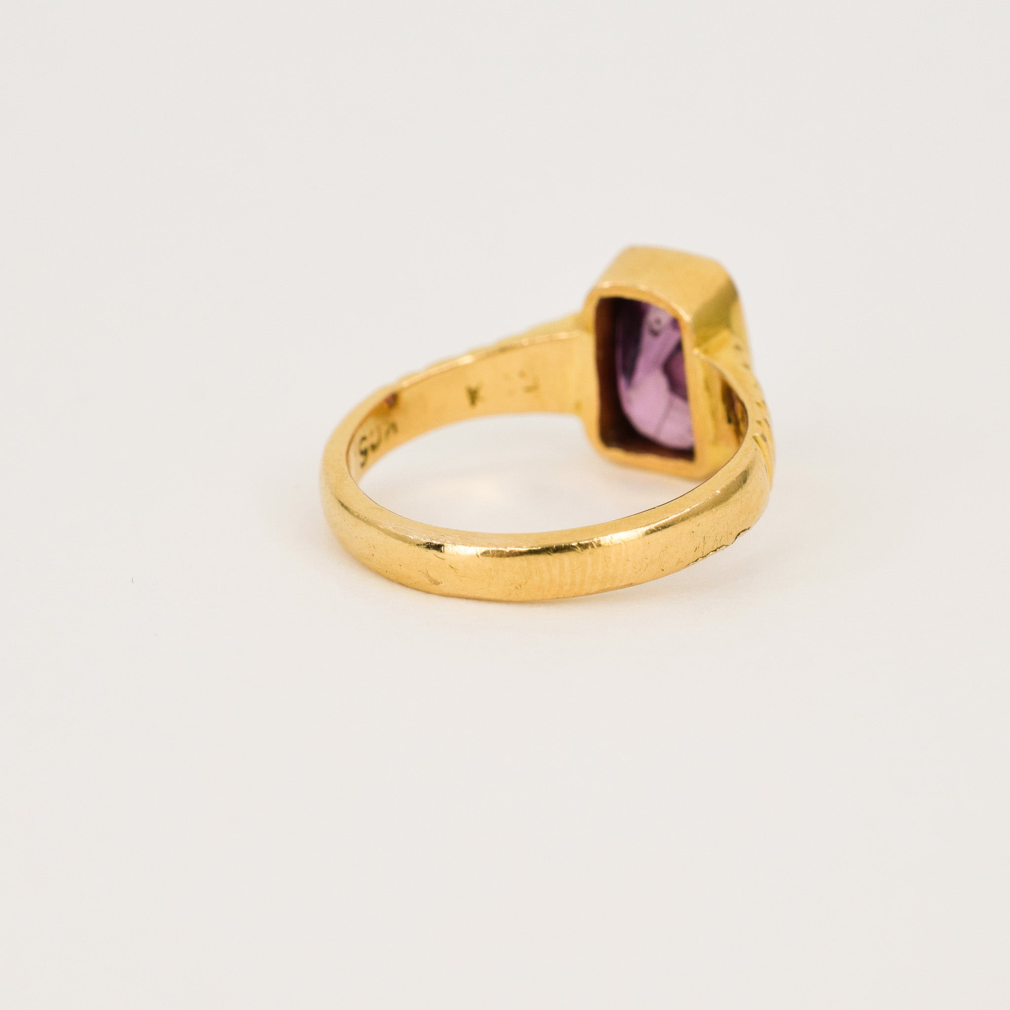 19k vintage bezel set ruby engagement ring, folklor vintage jewelry canada 