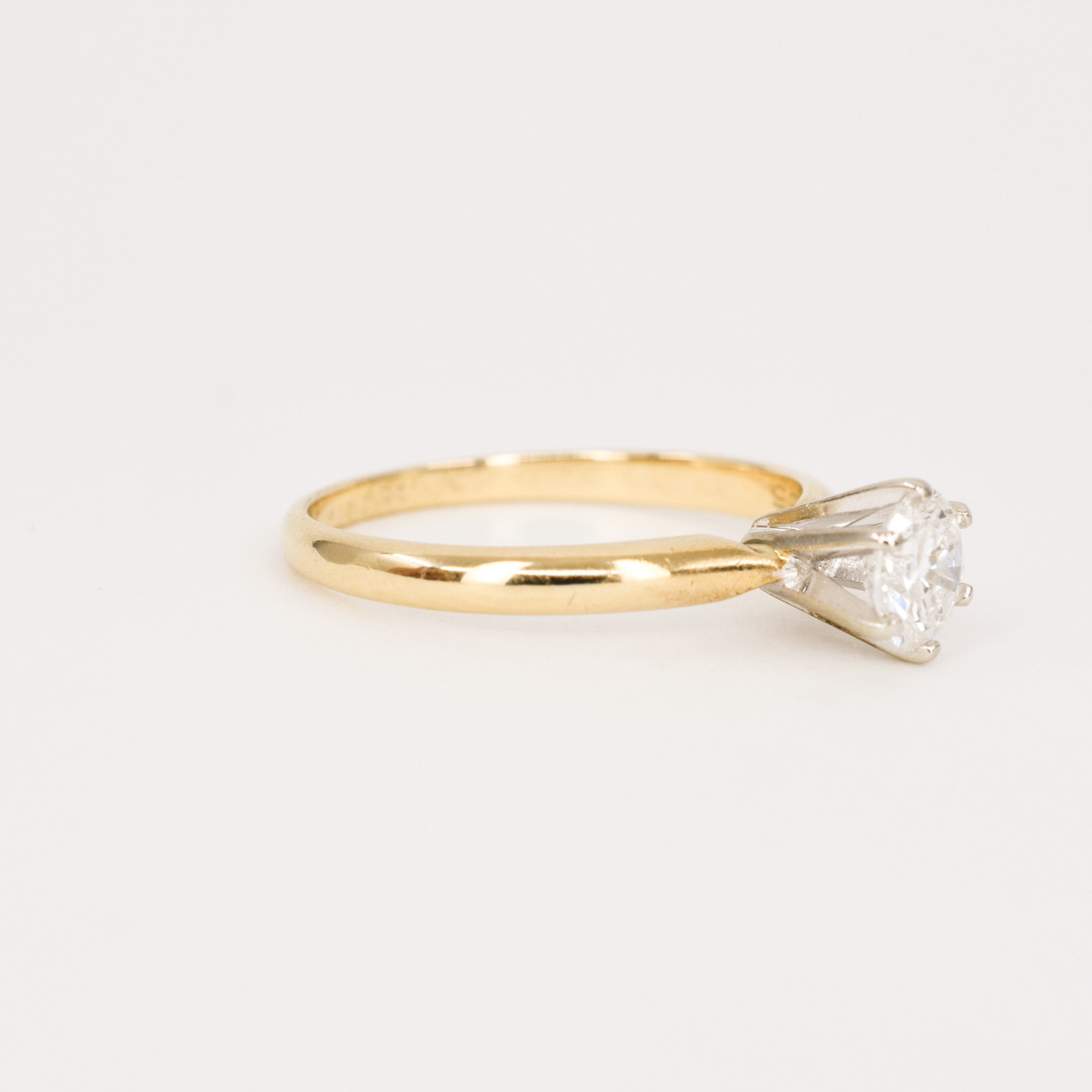 vintage solitaire diamond engagement ring, folklor vintage jewelry canada