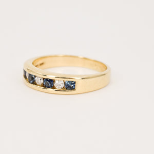 vintage sapphire and diamond channel set wedding band, folklor vintage jewelry canada