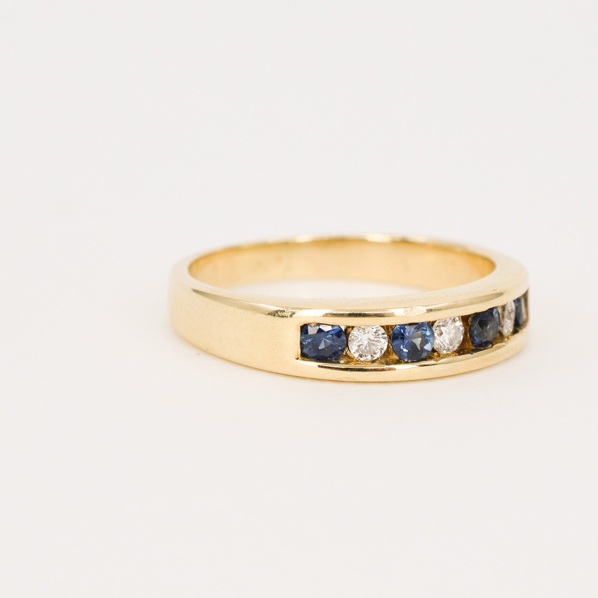 vintage sapphire and diamond channel set wedding band, folklor vintage jewelry canada