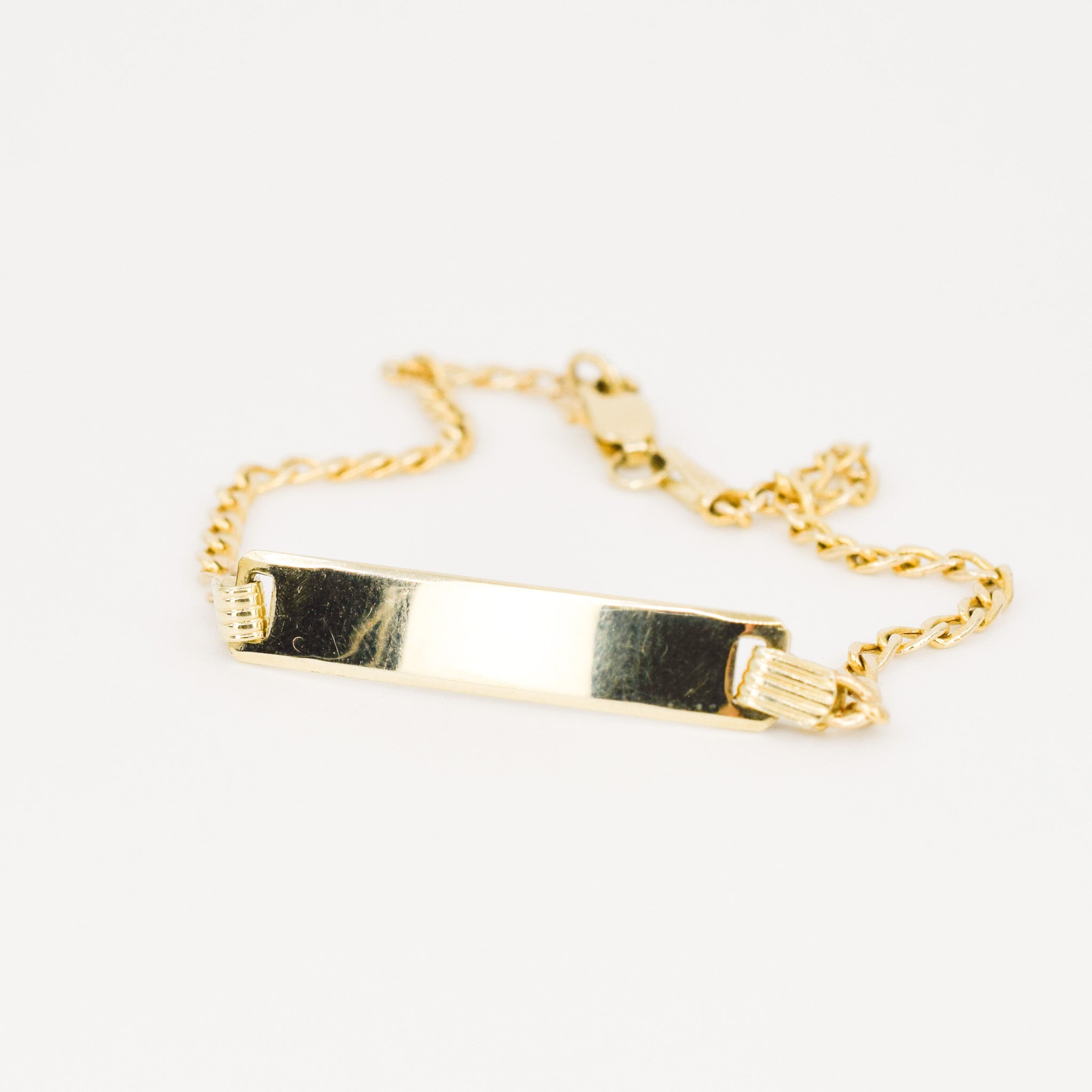 vintage gold ID bracelet, folklor vintage jewelry canada