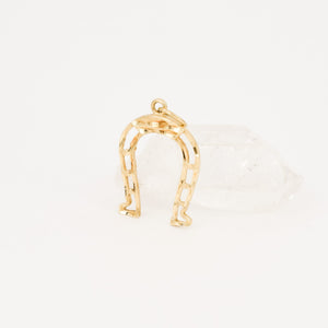 vintage horseshoe charm pendant, folklor vintage jewelry canada