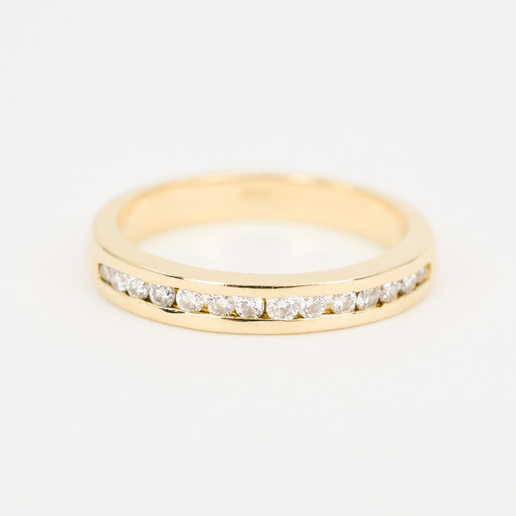 vintage diamond channel set band, folklor vintage jewelry canada