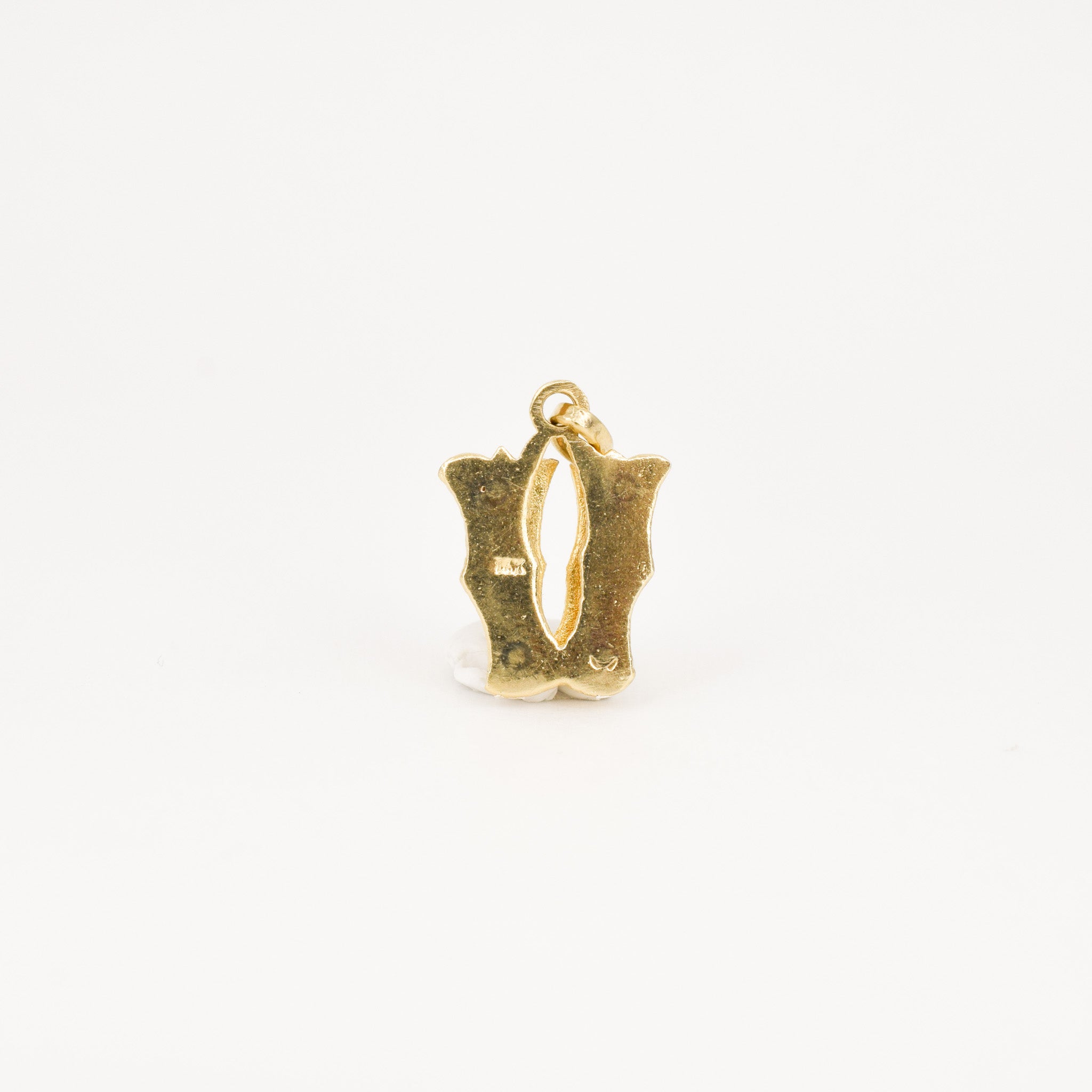 vintage 'v' gold charm pendant, folklor vintage jewelry canada