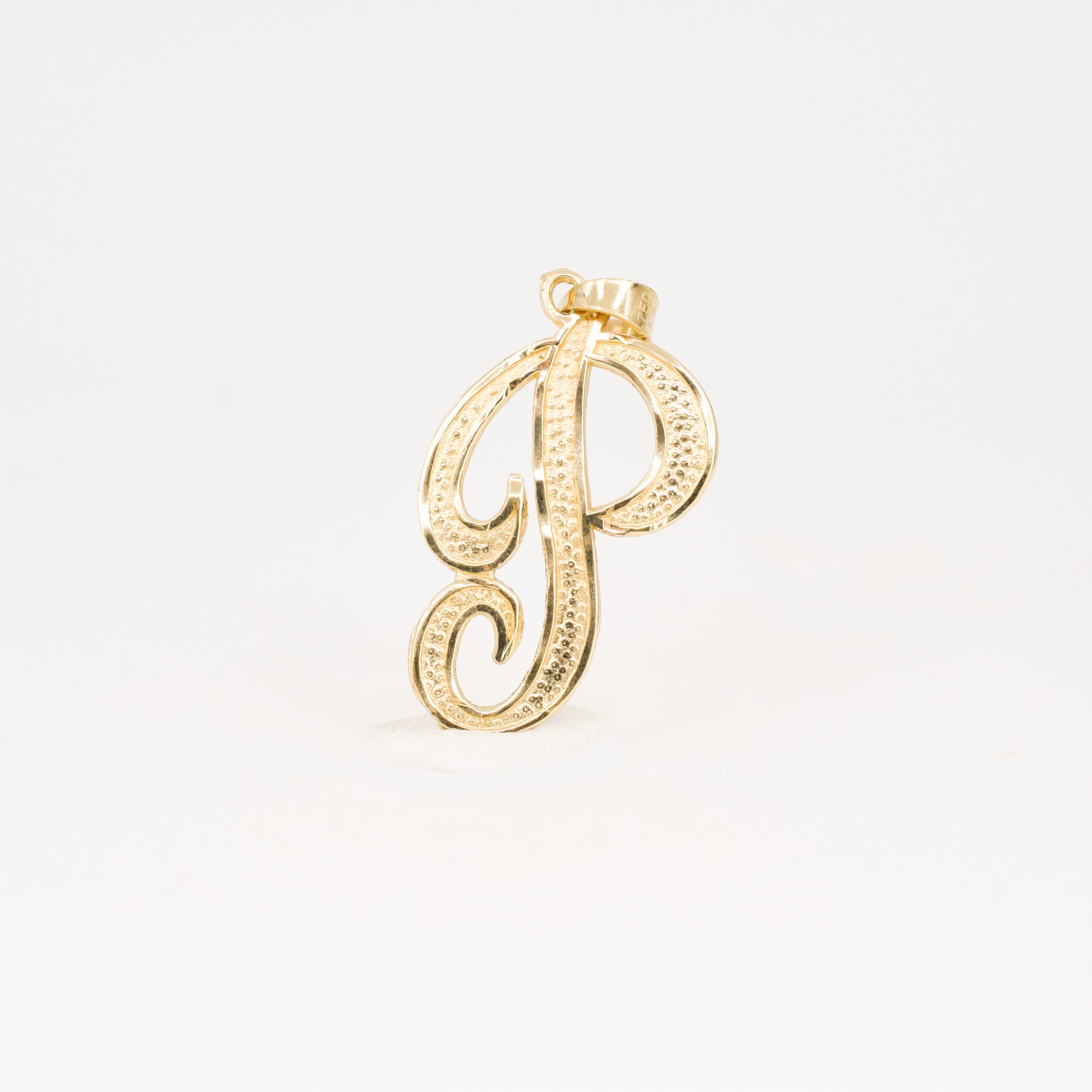 vintage gold 'p' pendant charm, folklor vintage jewelry canada