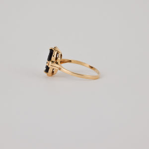 vintage gold cameo ring, folklor