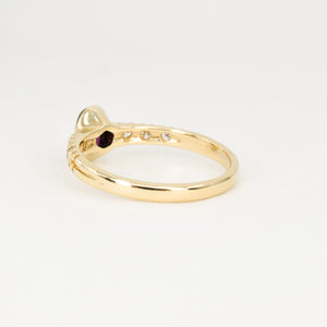 vintage cabochon garnet and diamond ring, folklor vintage jewelry canda