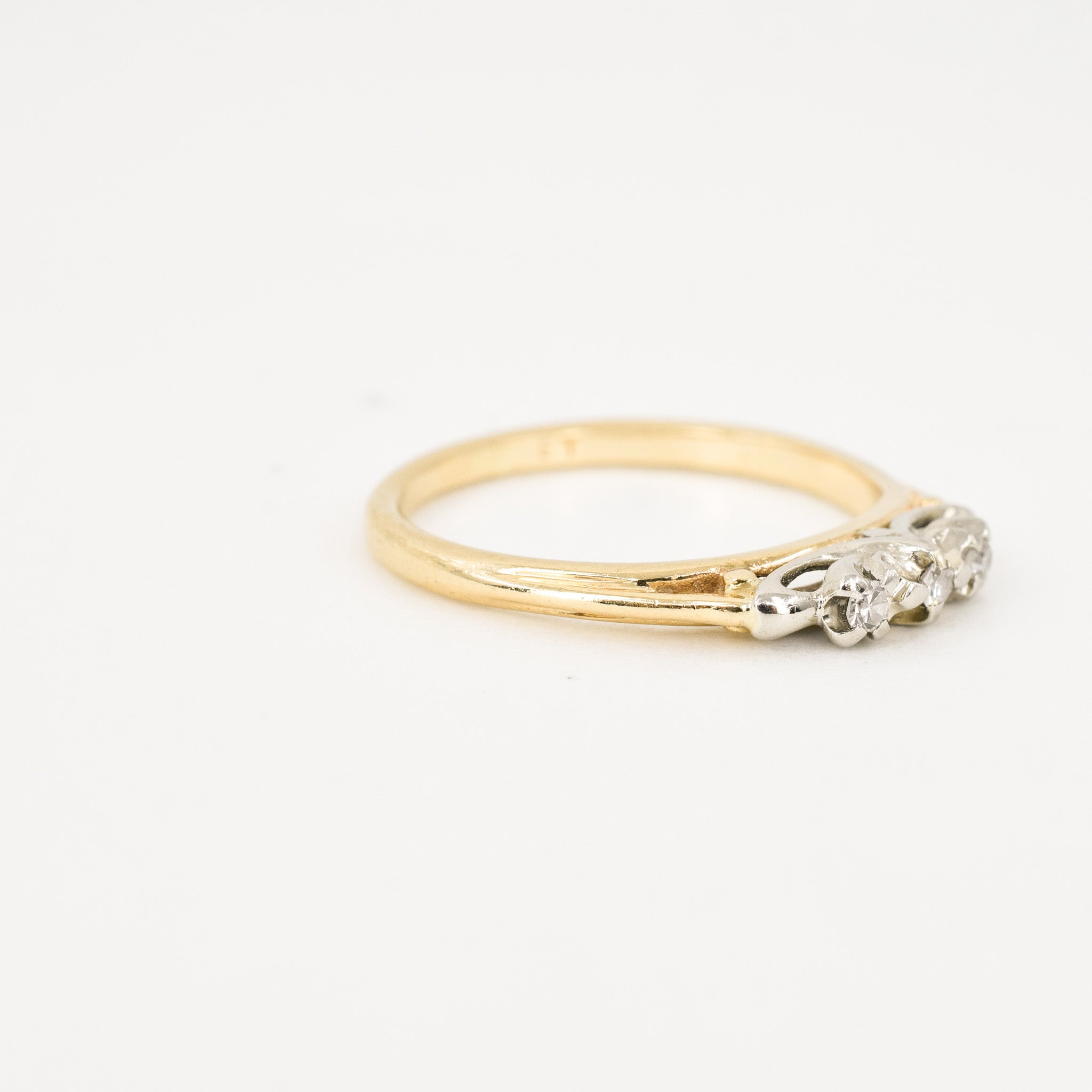 antique dainty trilogy ring, folklor vintage jewelry canada