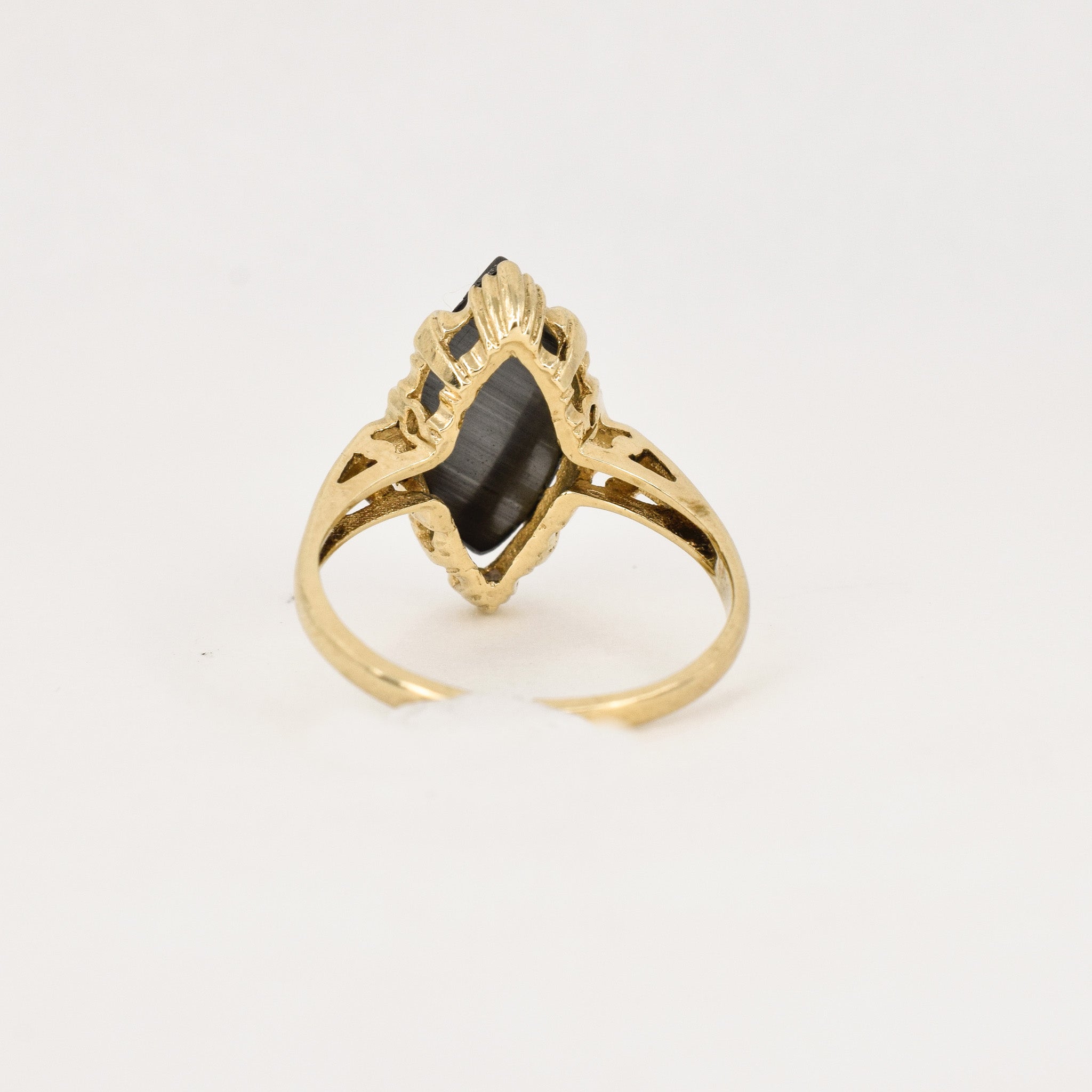 vintage black hematite ring, folklor vintage jewelry canada