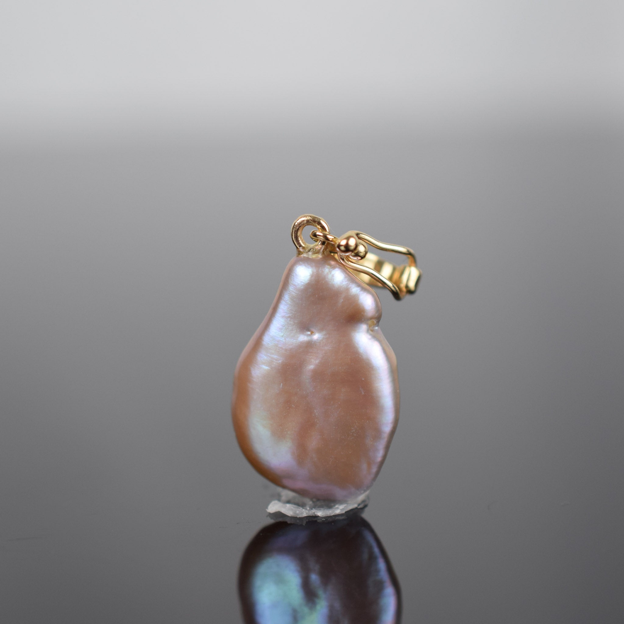 Vintage Baroque Pearl Pendant I