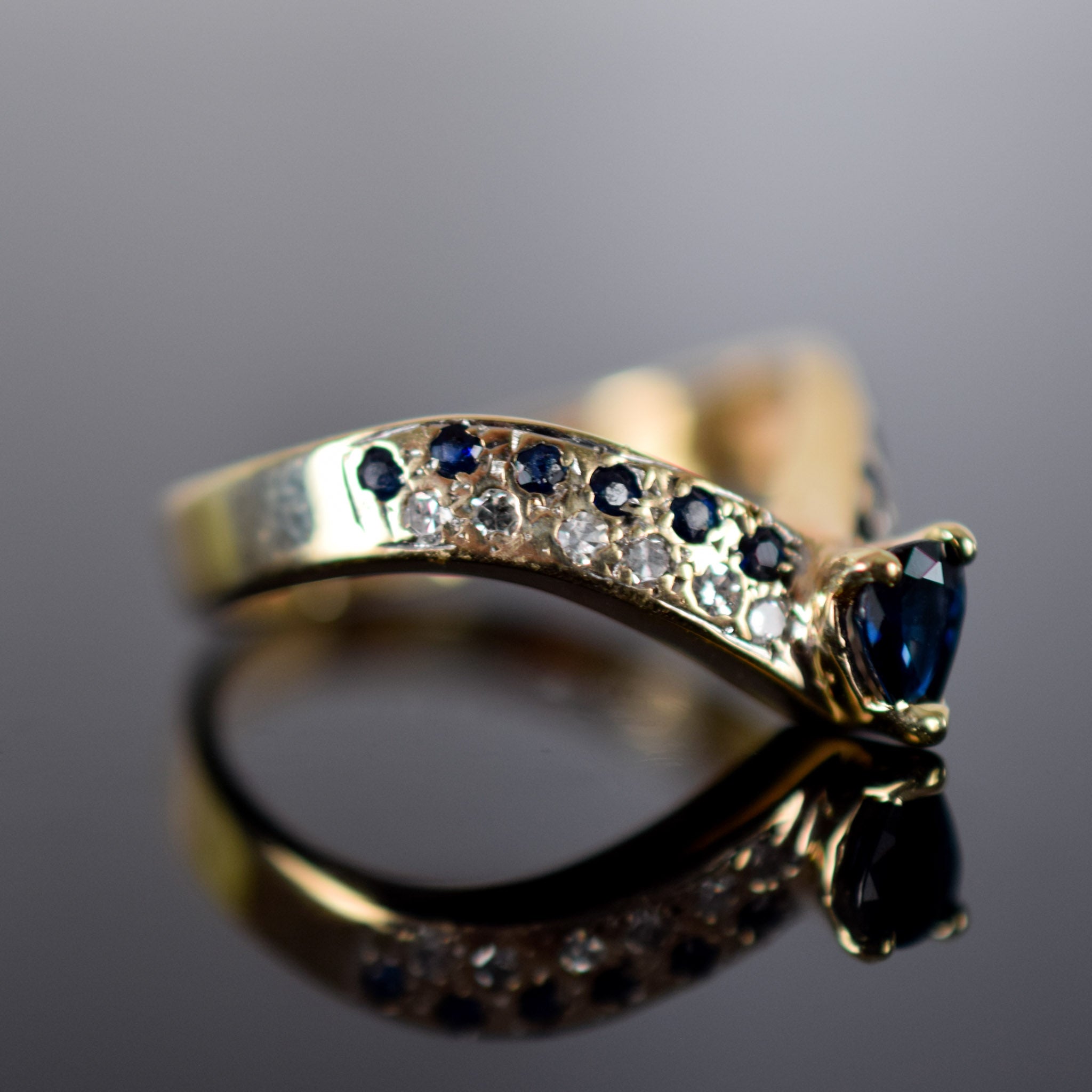 vintage sapphire and diamond wishbone ring for sale, folklor, canada