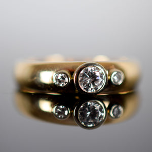 14k bezel set trilogy ring for sale, folklor, canada