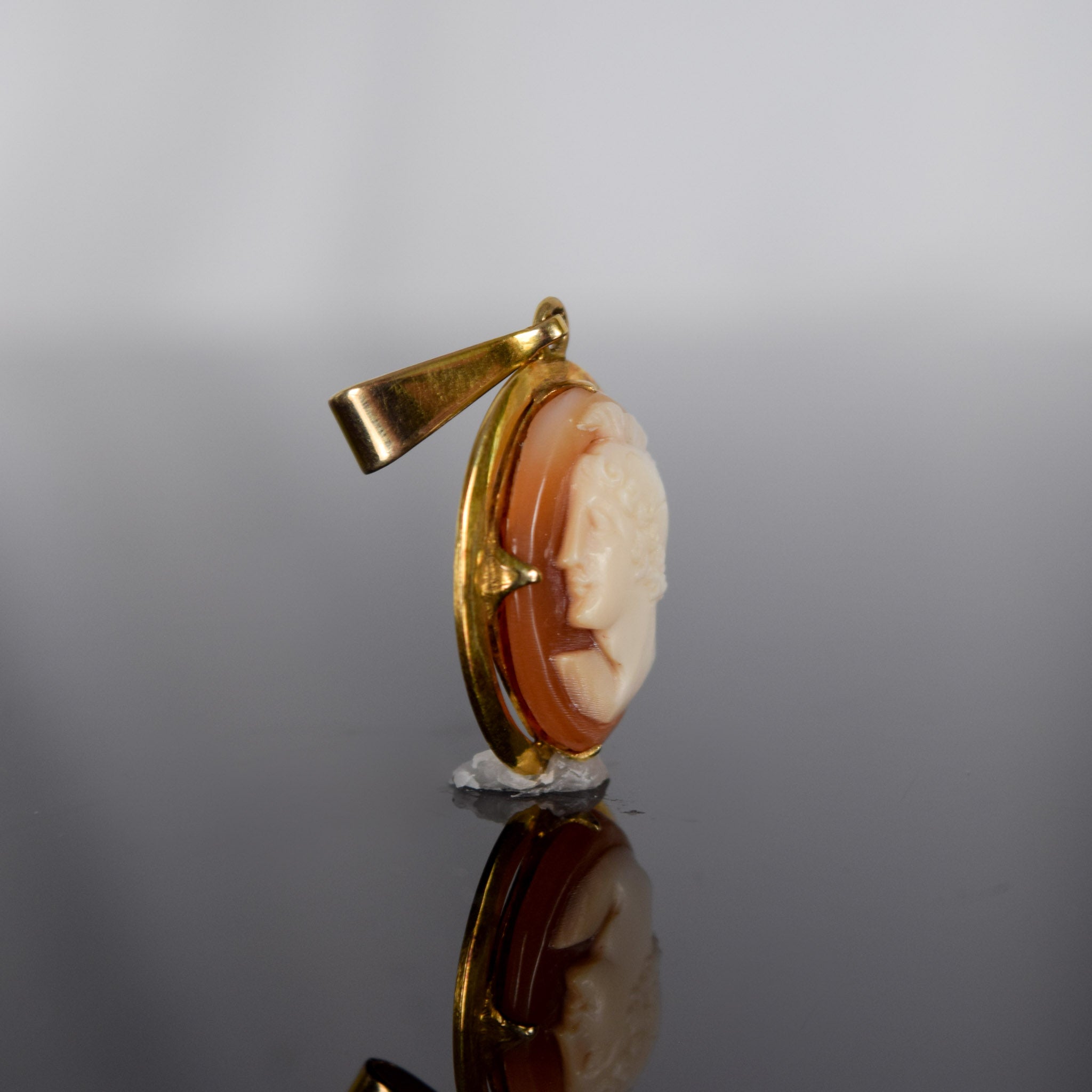 vintage gold cameo pendant for sale, folkor