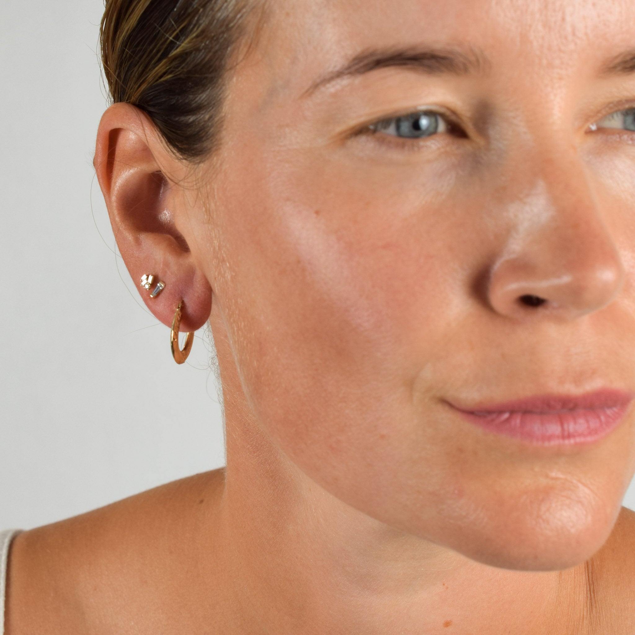 Vintage gold hoop earrings for sale, folklor