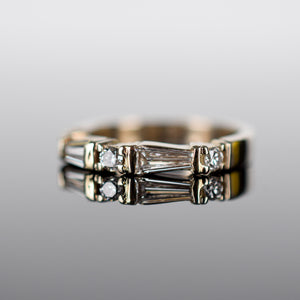 Incredible tapered baguette diamond band, folklor 