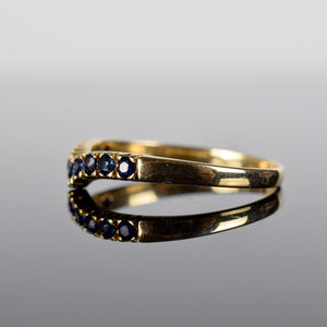 sapphire wishbone ring, folklor