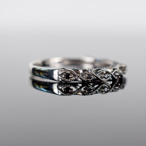 Vintage black diamond ring, folklor