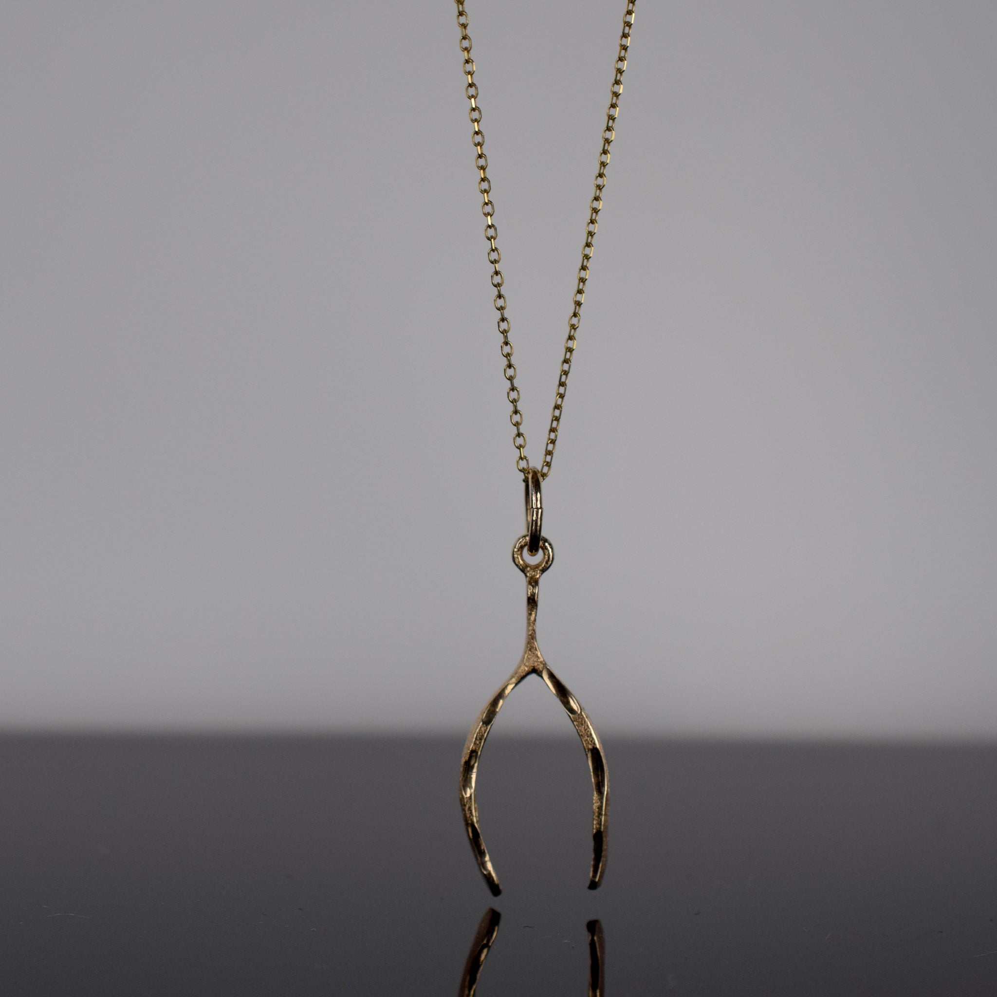 vintage gold wishbone necklace, folklor