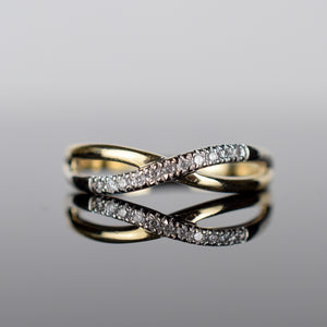 yellow gold diamond wedding band, folklor