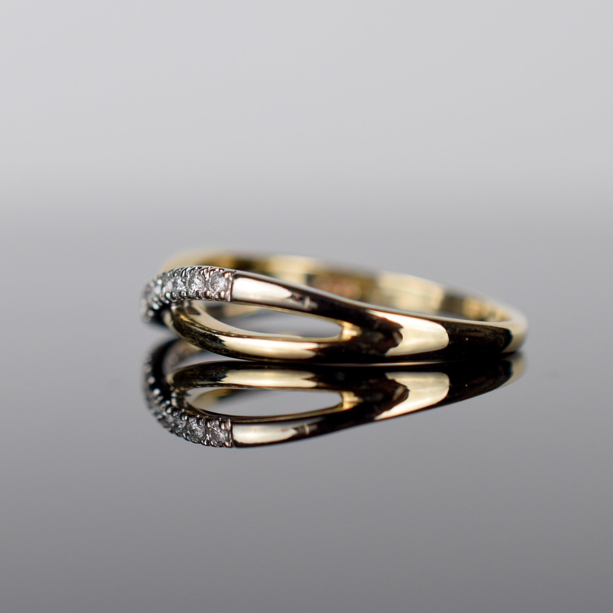 yellow gold diamond wedding band, folklor