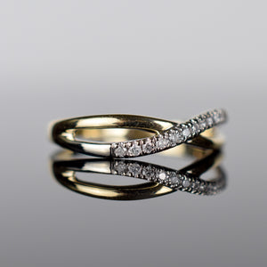 yellow gold diamond wedding band, folklor