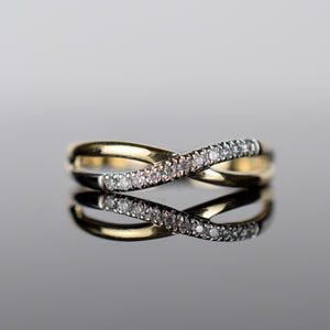 yellow gold diamond wedding band, folklor