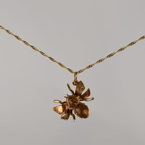 vintage gold bee pendant, folklor 