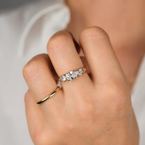 Spectacular oval diamond engagement ring, folklor